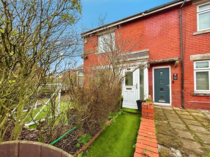 3 Bedroom Semi-Detached House For Sale In Fairway Road, Blackpool, FY4