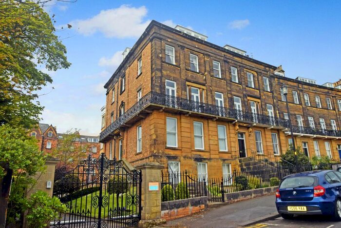 1 Bedroom Flat To Rent In The Crescent, Scarborough, North Yorkshire, YO11