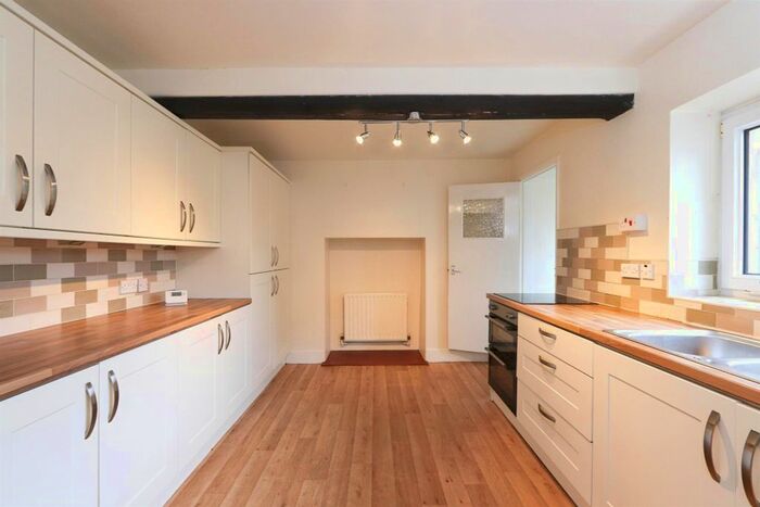 3 Bedroom Flat To Rent In Main Road, Ridgeway, Sheffield, S12