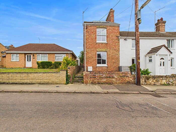 2 Bedroom Semi-Detached House For Sale In Middle Street, Farcet, PE7