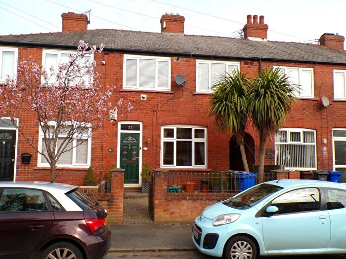 3 Bedroom Town House For Sale In Stansfield Street, Newton Heath, Manchester, M40