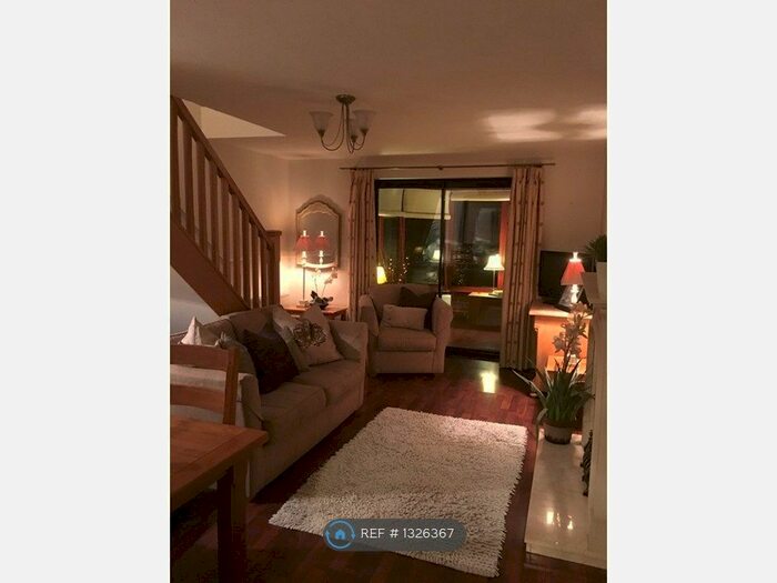 2 Bedroom End Of Terrace House To Rent In Laburnum Road, Kingswinford, DY6