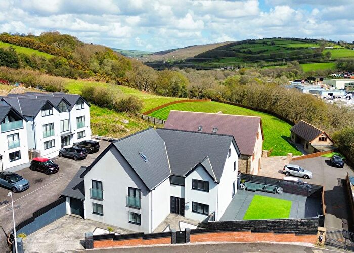4 Bedroom Detached House For Sale In Abergarw Meadow, Brynmenyn, CF32