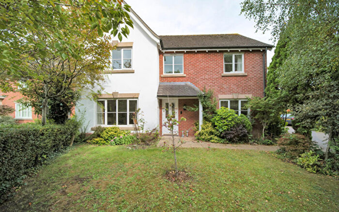 4 Bedroom Detached House For Sale In St. Georges Place, Semington, BA14
