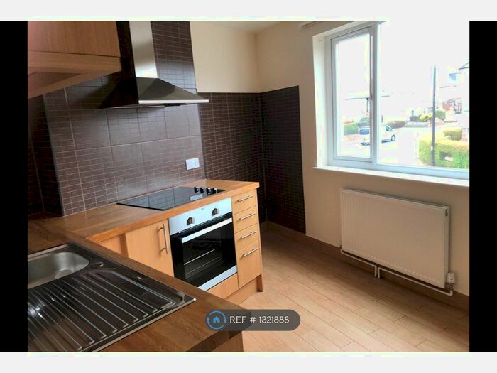 1 Bedroom Flat To Rent In St. Marys Road, Poole BH15