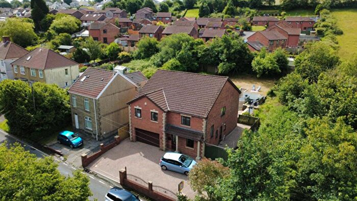 4 Bedroom Detached House For Sale In Cwmbach Road, Fforestfach, Swansea, City And County Of Swansea., SA5