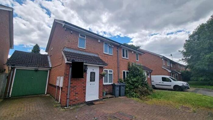 3 Bedroom Semi-Detached House To Rent In Larchfield Close, Birmingham, B20