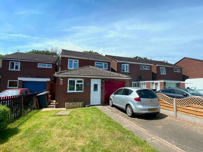 3 Bedroom Detached House To Rent In Oakham Drive, Coalville, LE67