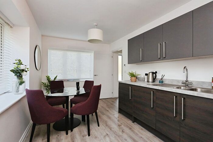 4 Bedroom Detached House For Sale In Farm Field Place, Herstmonceux, Hailsham, BN27