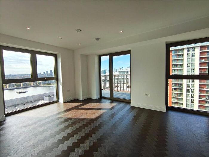 1 Bedroom Flat To Rent In Halcyon House, Queens Cross, London, E16