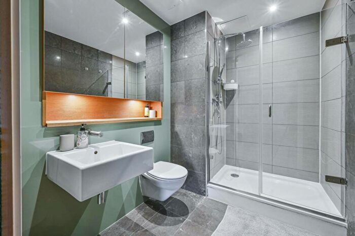 2 Bedroom Apartment To Rent In Abbey Road, St Johns Wood, NW8