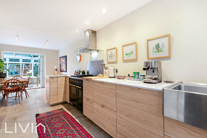 4 Bedroom Terraced House For Sale In Crofters Mead, Court Wood Lane, CR0