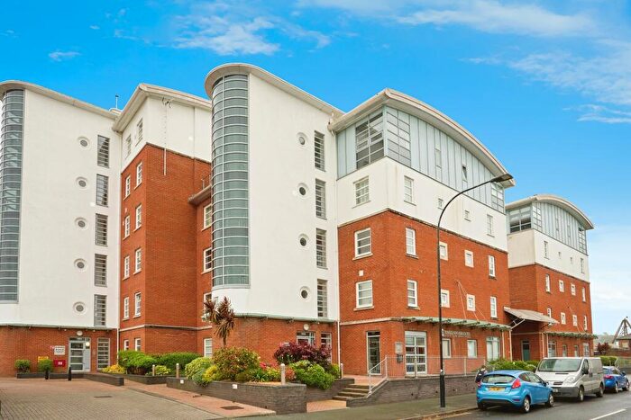2 Bedroom Apartment To Rent In Marinus Court. Cowes, PO31