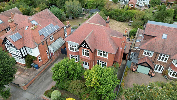 4 Bedroom Detached House For Sale In Priory Road, West Bridgford, Nottingham, NG2