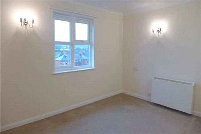 1 Bedroom Retirement Property To Rent In Jenner Court, Stavordale Road, Weymouth, DT4