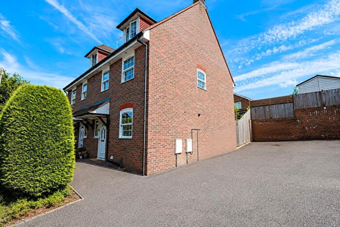 3 Bedroom Semi-Detached House For Sale In Marley Lane, Battle, TN33