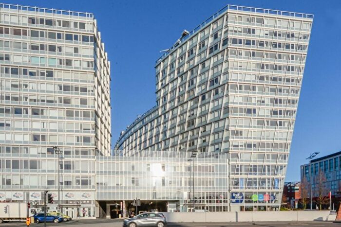 Garage / Parking To Rent In Strand Street, Liverpool, L1