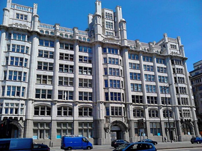 1 Bedroom Apartment To Rent In Tower Building, Water Street, City Centre, Liverpool, L3
