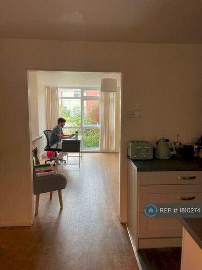 3 Bedroom Terraced House To Rent In Acrefield Drive, Cambridge, CB4