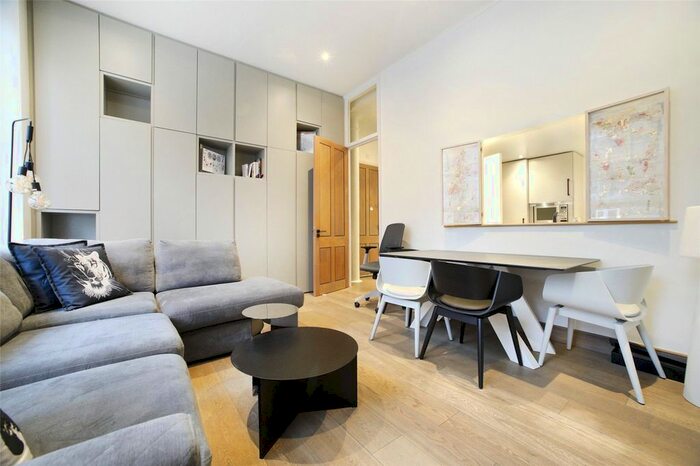 2 Bedroom Flat To Rent In Tower Street, London, WC2H