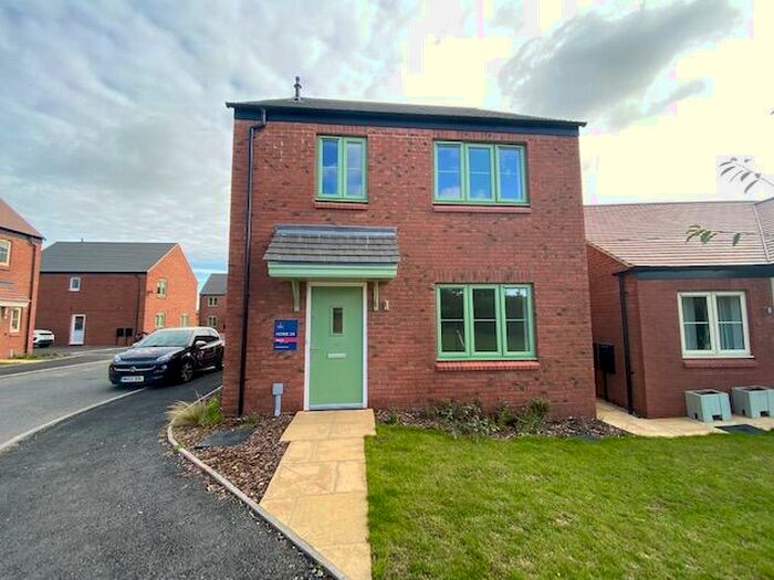 4 Bedroom Detached House To Rent In The Flatts, Alrewas, DE13