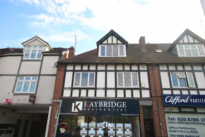 3 Bedroom Flat To Rent In Kingston Road, Epsom, KT19