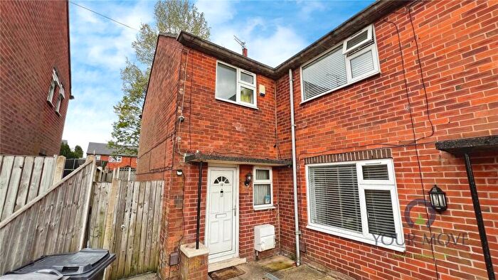 3 Bedroom Semi-Detached House For Sale In Lavender Road, Oldham, Greater Manchester, OL4