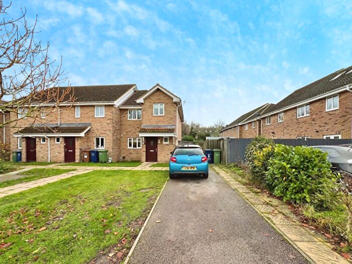 3 Bedroom End Of Terrace House For Sale In The Croft, Christchurch, PE14