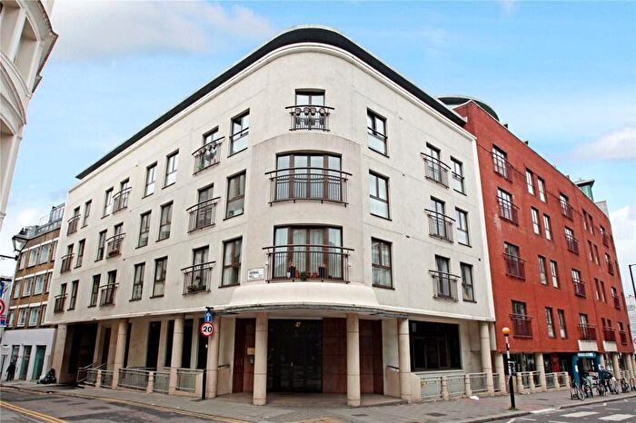 1 Bedroom Flat To Rent In Herbal Hill, London, EC1R