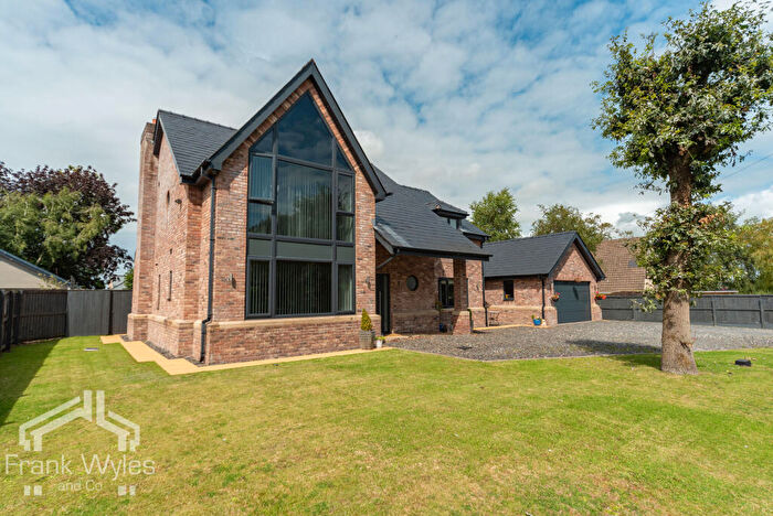 4 Bedroom Detached House For Sale In Ballam Road, Westby, PR4