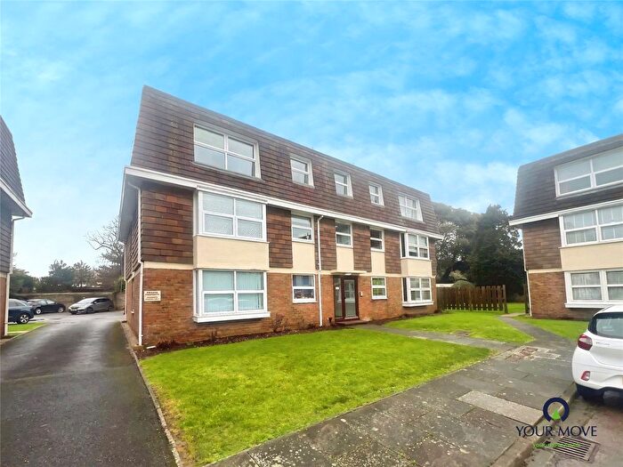 2 Bedroom Flat To Rent In Sudley Gardens, Bognor Regis, West Sussex, PO21