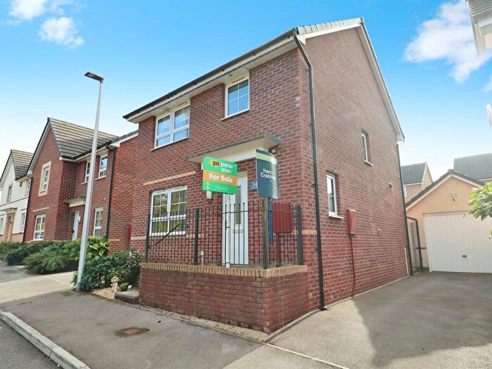 3 Bedroom Semi-Detached House For Sale In Trem Y Rhyd, St. Fagans, Cardiff, CF5