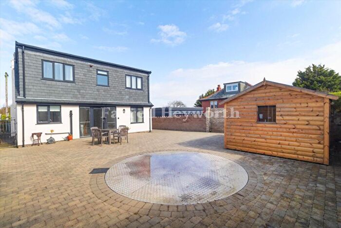 3 Bedroom Bungalow For Sale In Royds Grove, Heysham, Morecambe, LA3