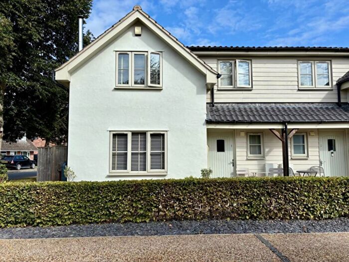 3 Bedroom Semi-Detached House For Sale In Green View Cottages, Quaker Lane, Bardwell, IP31