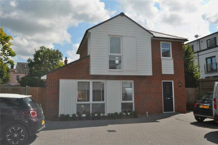 2 Bedroom Detached House To Rent In Nursery Gardens, Off Vulcan Close, Whitstable, CT5