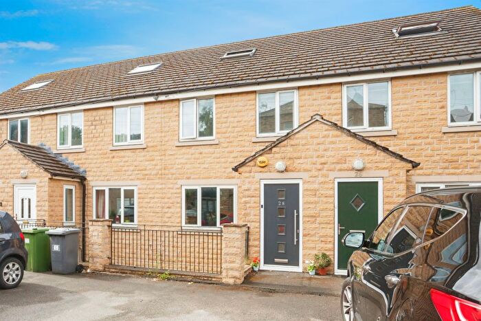 4 Bedroom Terraced House For Sale In France Street, Soothill, Batley, WF17