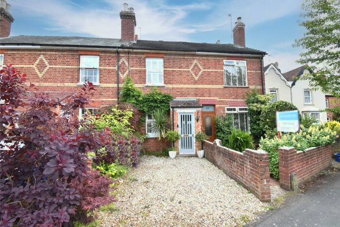 3 Bedroom Terraced House To Rent In Guildford Road West, Farnborough, Hampshire, GU14