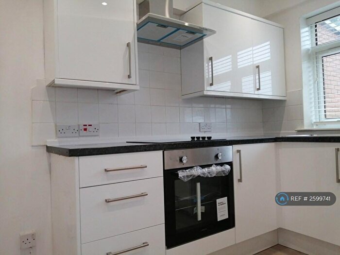 2 Bedroom Terraced House To Rent In Hillhouse Road, Hamilton, ML3