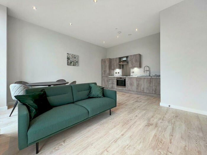 2 Bedroom Apartment To Rent In Block F Victoria Riverside, Leeds City Centre, LS10