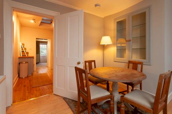1 Bedroom Flat To Rent In St Stephen Place, Stockbridge, Edinburgh, EH3