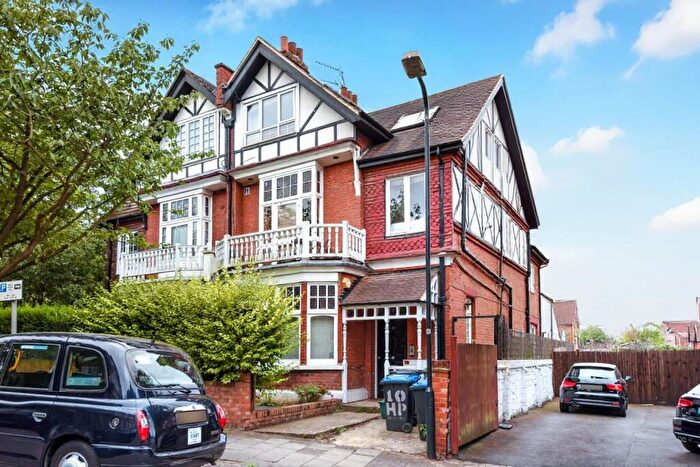 2 Bedroom Flat For Sale In Heathfield Park, London, NW2