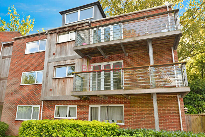 2 Bedroom Flat To Rent In Bournemouth Road, Chandler's Ford, SO53