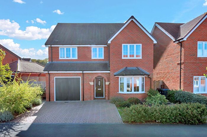 4 Bedroom Detached House For Sale In Barleymead Way, Puckeridge, SG11