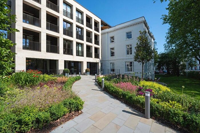 1 Bedroom Retirement Property For Sale In Bayshill Road, Cheltenham, Gloucestershire, GL50