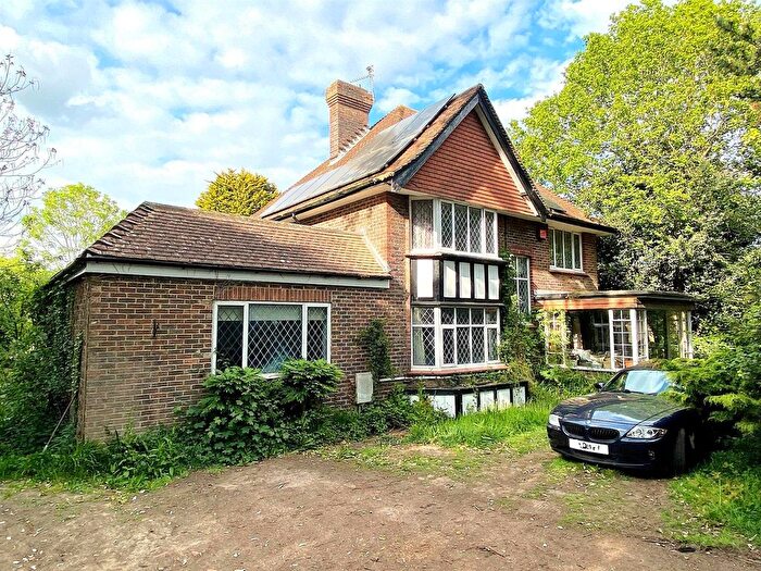 4 Bedroom Property For Sale In Barnhorn Road, Bexhill-On-Sea, TN39