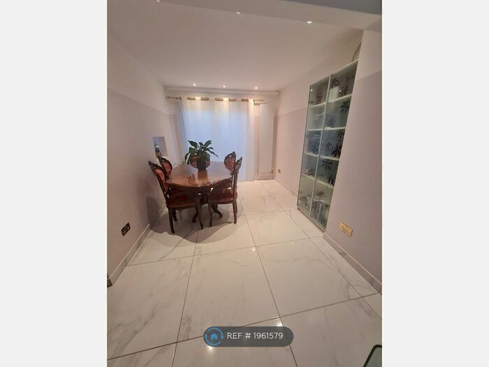 4 Bedroom Semi-Detached House To Rent In Stevenage Crescent, Borehamwood, Hertfordshire, WD6