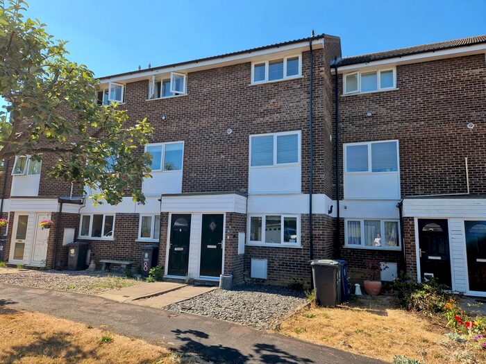 2 Bedroom Terraced House To Rent In Asplins Close, Over, CB24