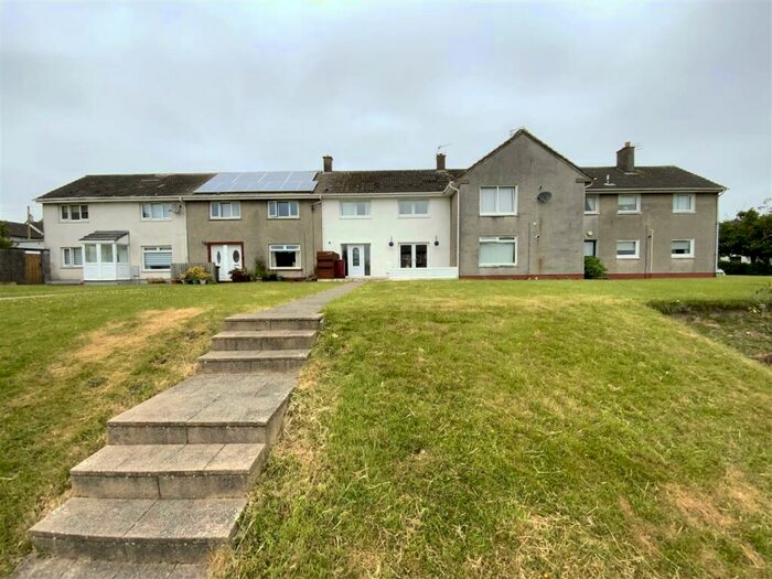 4 Bedroom Terraced House To Rent In Lorimer Crescent, Murray, East Kilbride, G75