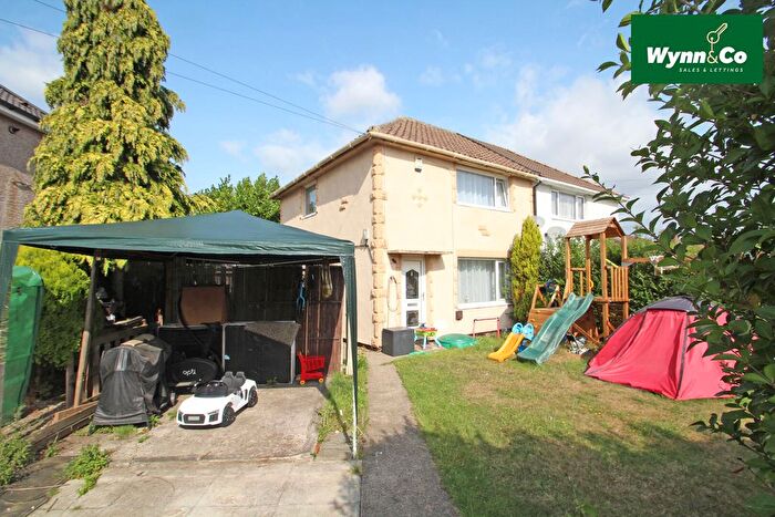 2 Bedroom Semi-Detached House For Sale In Regina Crescent, Havercroft, Wakefield, WF4