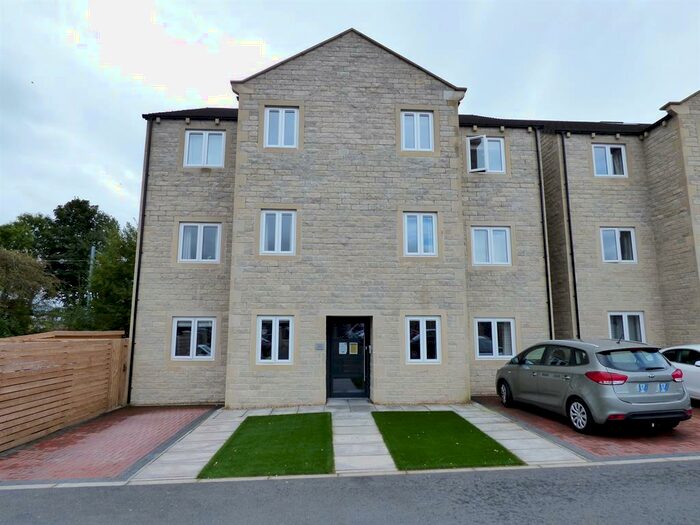 2 Bedroom Flat To Rent In Station View, Skipton, BD23
